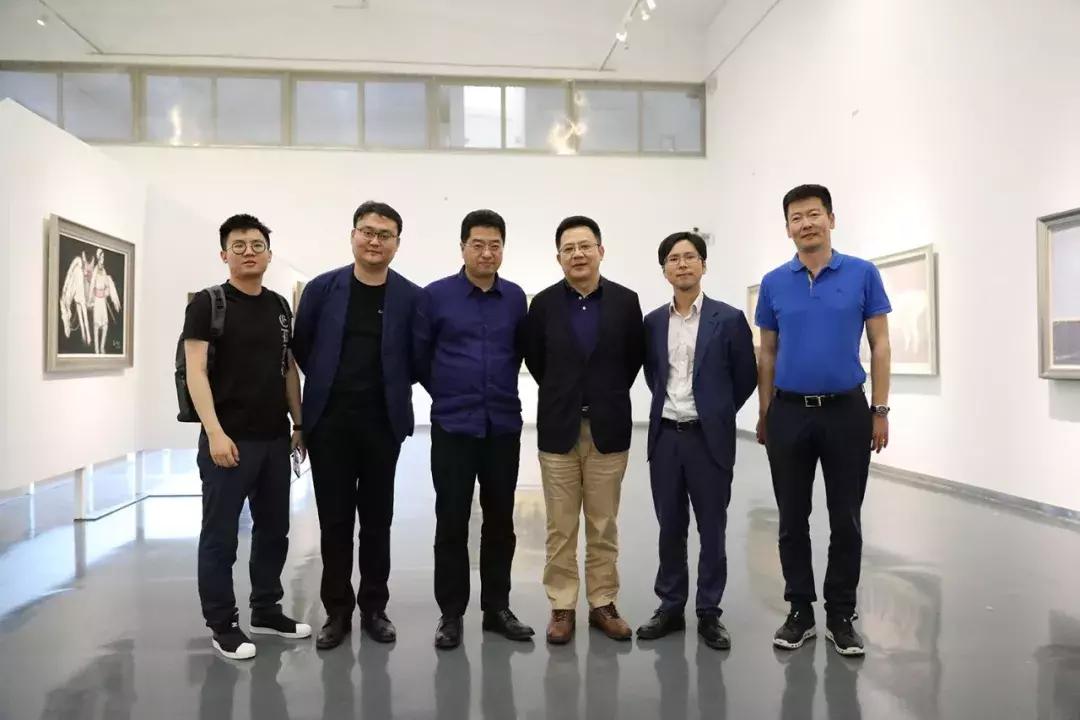 诗与史的油画表达｜“立木—妥木斯艺术展”在势象空间开幕