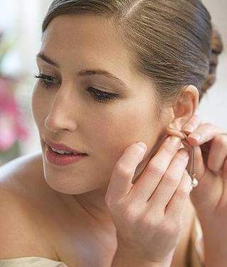 凡士林的妙用小视频,凡士林用处小妙招