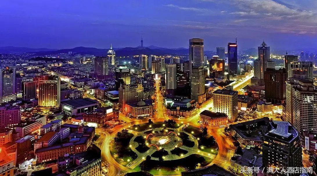 大连市中山区松云街日月明酒店,大连星海广场四季酒店