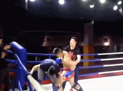 有个太极大师被散打高手ko,几年前太极大师被散打高手一拳ko