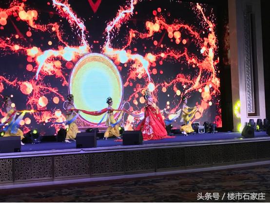唐宫原著客户私享答谢暨“奢居逸景4.0标准”发布会落幕