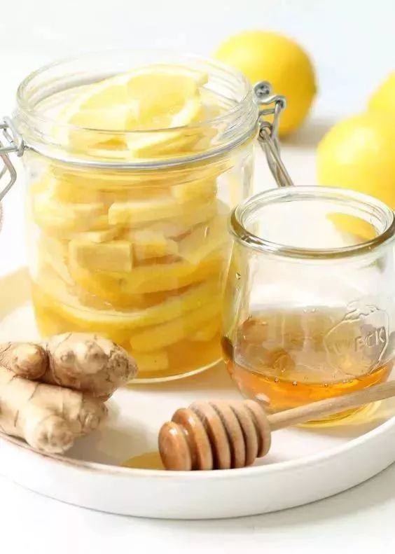 柠檬水的正确喝法用什么水,这才是正确的冲泡方法