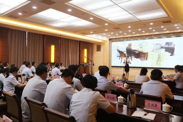 法院开展守初心担使命演讲,法院不忘初心牢记使命动员大会