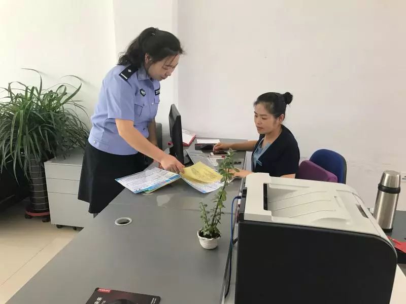 只跑一次政策的意义,只跑一次便民服务无止境图片