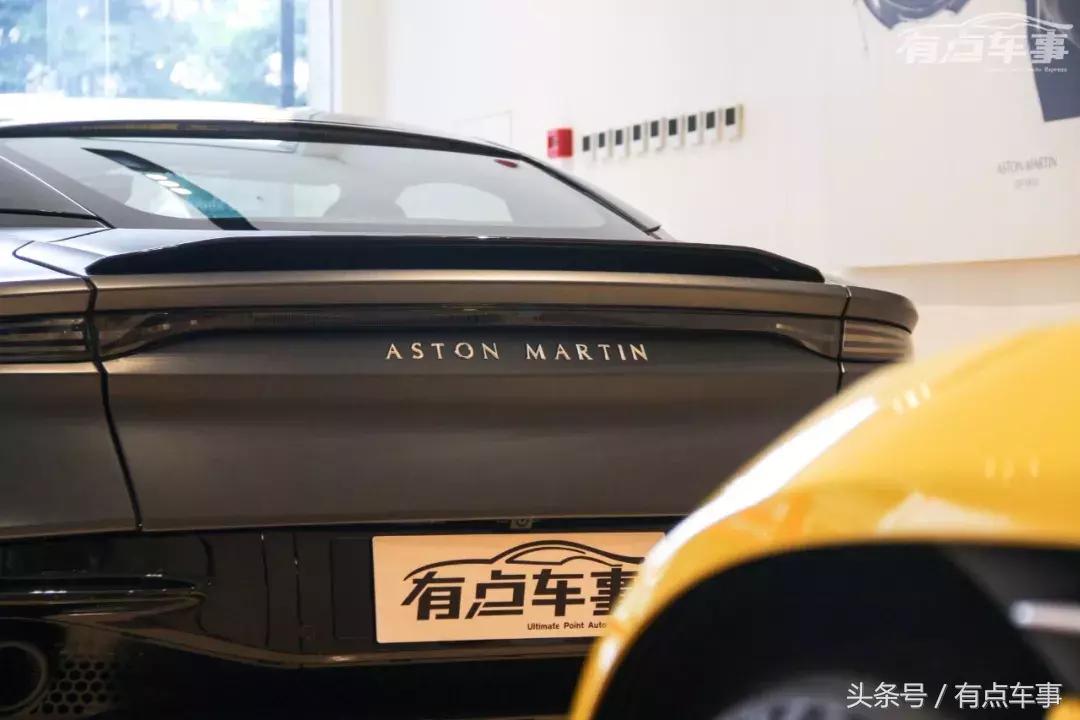 阿斯顿马丁第一台量产车,阿斯顿马丁dbs2023款超跑