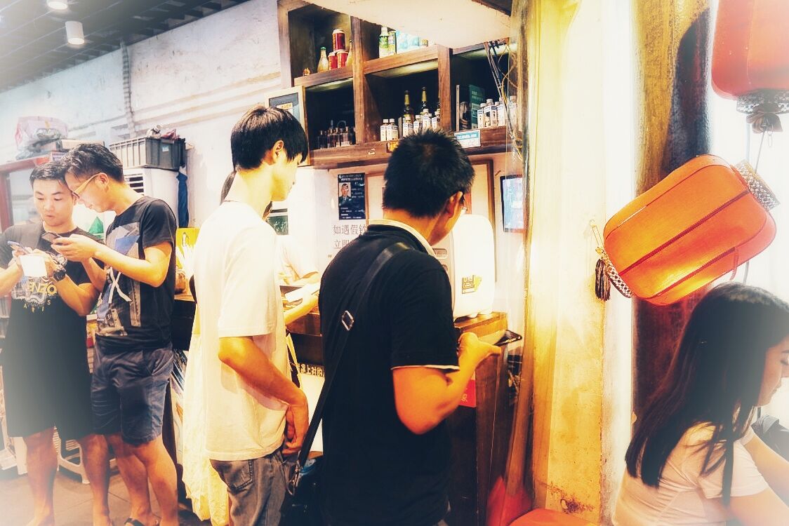 成都探店美食博主说四川话,四川成都美食探店第一名