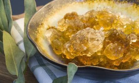 桃胶真的能美容养颜吗,桃胶是桃树的分泌物吗