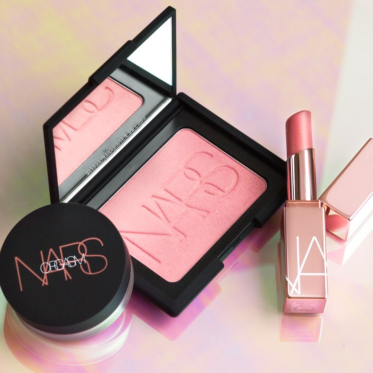 “色气满满”的NARS，还有这些女明星都在抢着用的美妆单品值得买