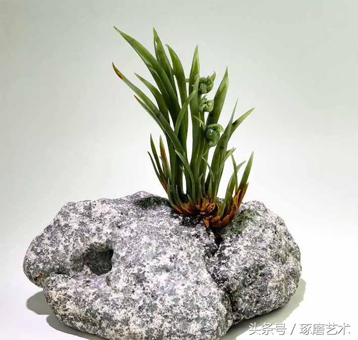 岫岩玉闻名的玉雕,岫岩玉雕巧夺天工