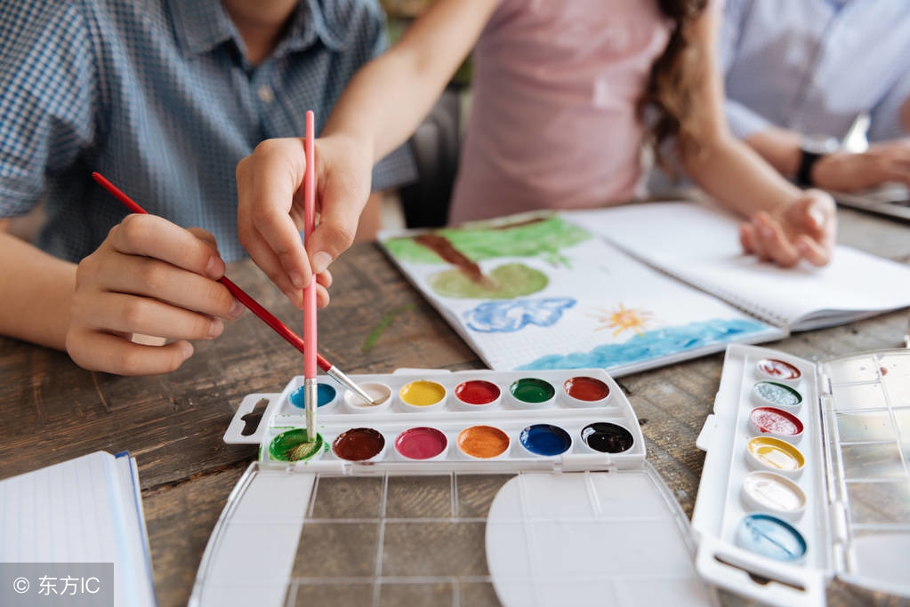 高情商的人才懂得的3种聊天套路,销售高情商的聊天方式