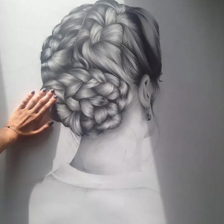 柔顺的长发很容易引人遐想，一起来看看画师笔下的头发如何表现