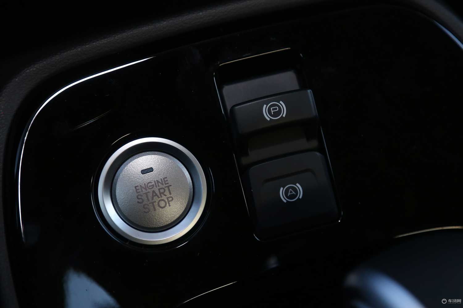 哈弗h2s蓝标值得入手吗,2018款哈弗h2s红标版试驾