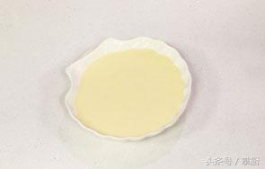 鲜牛奶炖蛋做法分享，好吃有营养