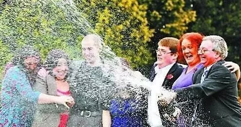 寰宇丨看国外彩票机构怎样吸引彩民？