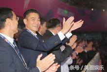 刘德华为什么可以一直红到现在,老梁刘德华为什么红了30多年