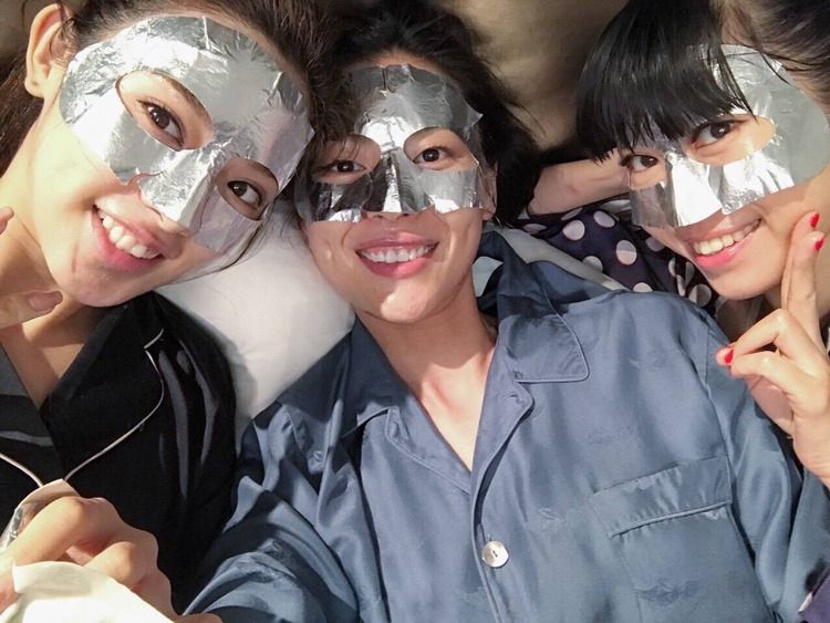 黄金鱼子奢养套装护肤品,黄金鱼子酱护肤品怎么样