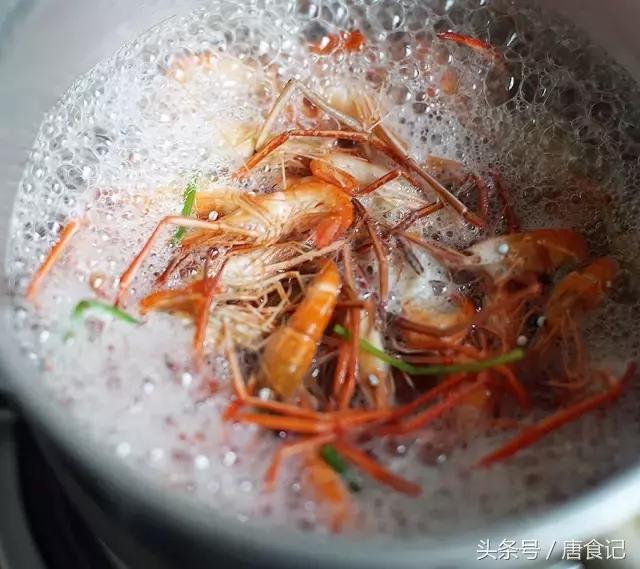 酱油虾腌多久,盐水虾海天酱油蘸水