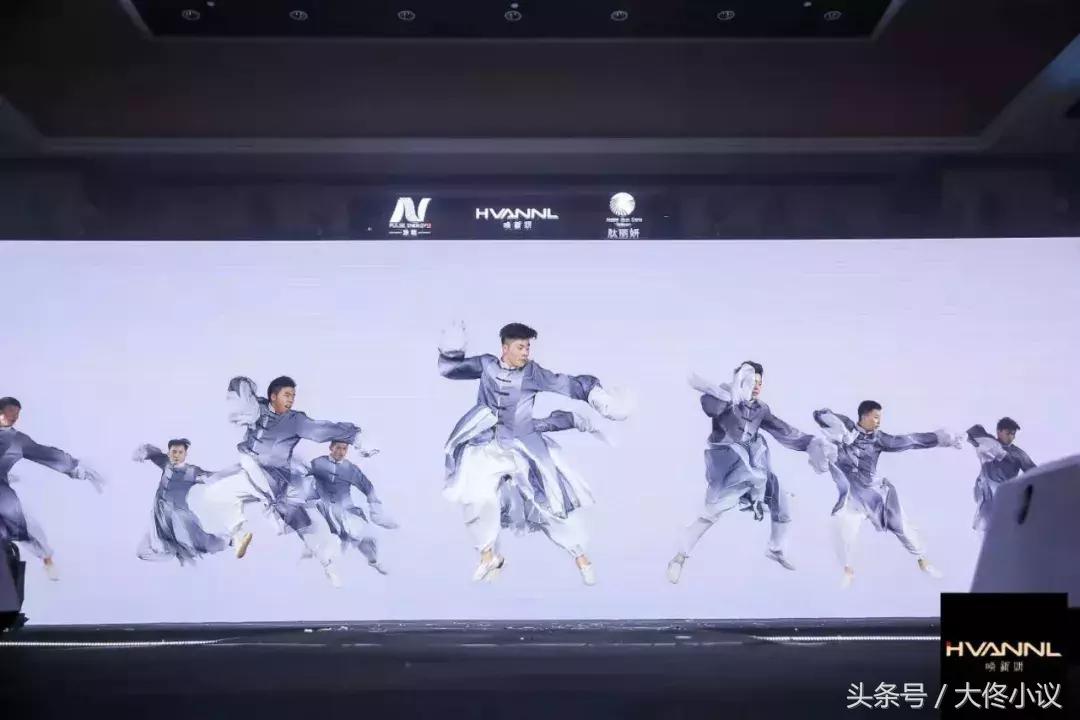 点燃“科学致敬专业”之火！2018美业领袖高峰论坛报道丨大佟小议