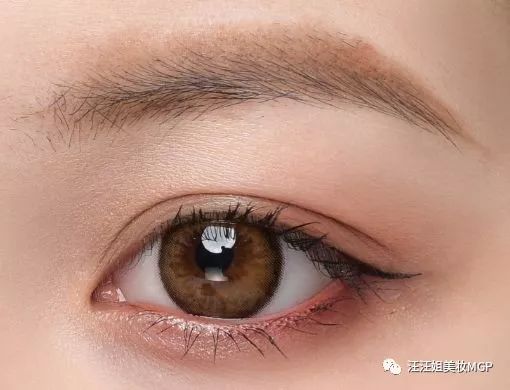 眼线一画就皱怎么办,眼线一画就糊怎么解决