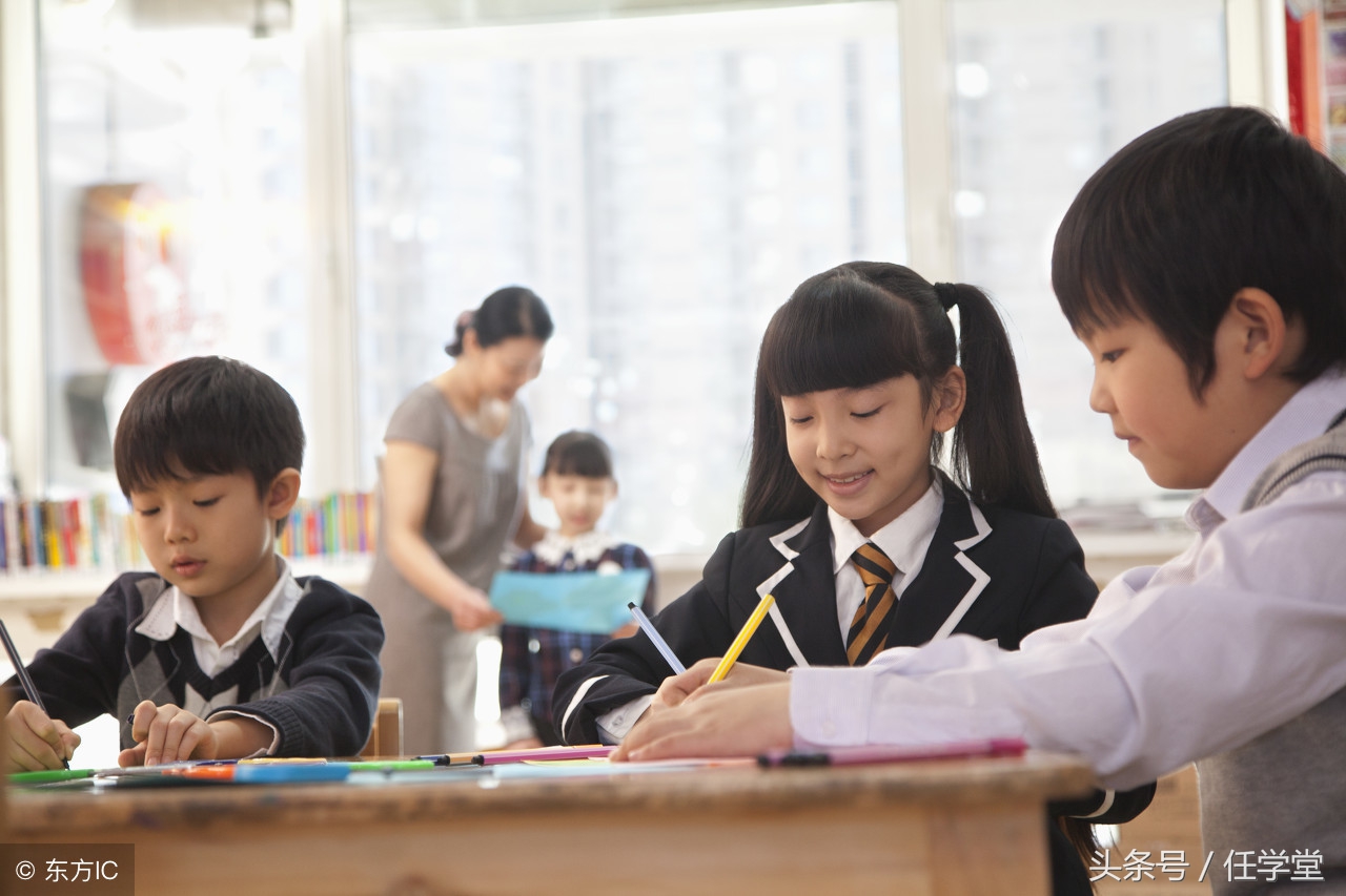 如何掌控课堂纪律,课堂纪律混乱学校对老师怎么处理