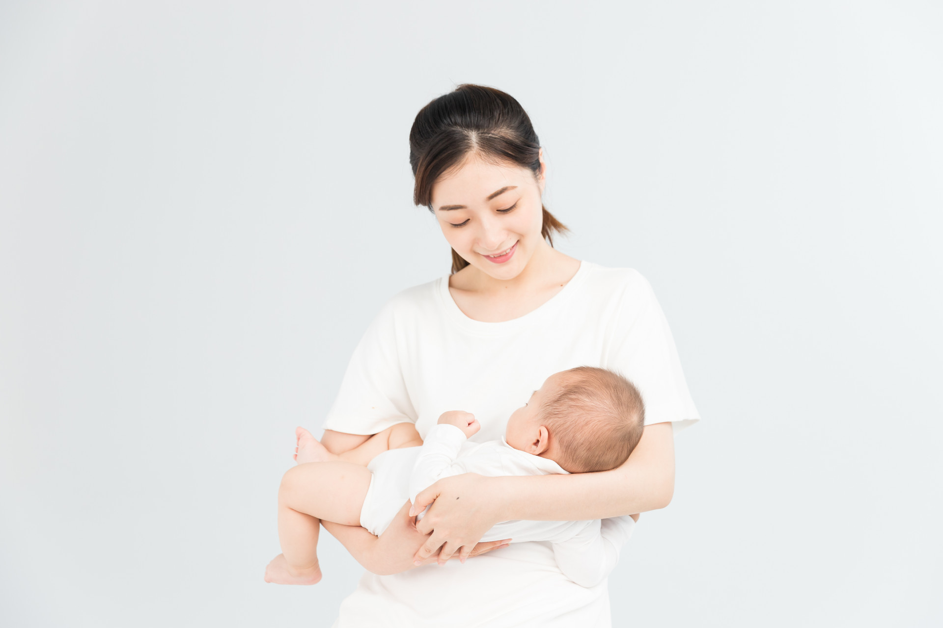 宝宝湿疹哺乳妈妈有必要忌口吗,宝宝湿疹都是妈妈的错