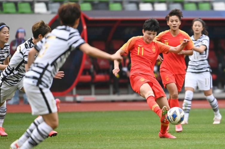 王霜中国女足夺冠视频,王霜领衔中国女足奥运会大名单
