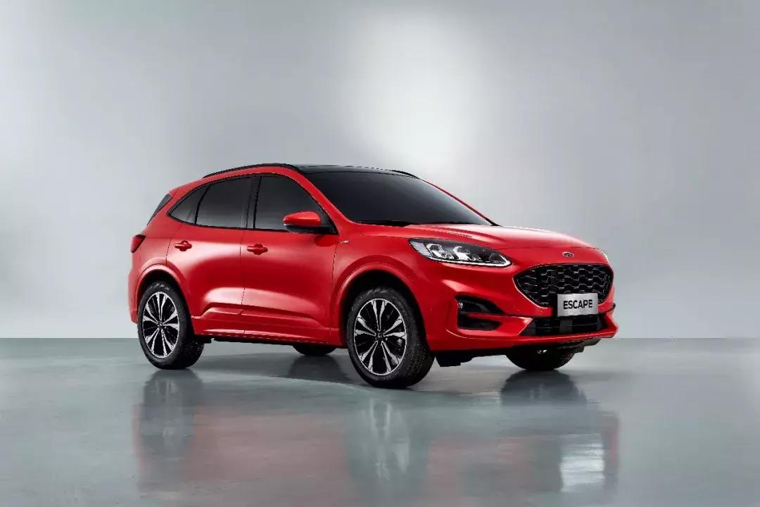 全新合资SUV车型，搭载1.5T和2.0T发动机，油耗低至6.4L/100km