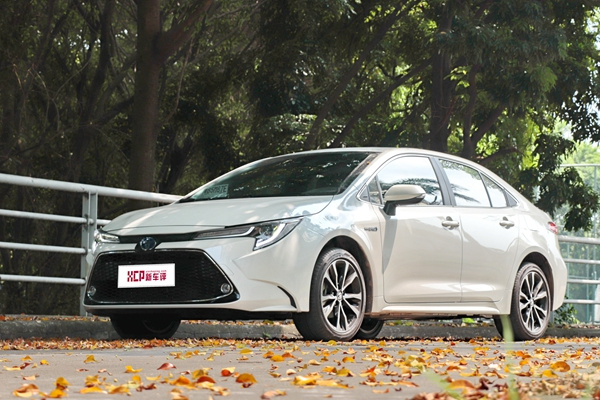 雷凌双擎良好用车习惯,试驾全新雷凌双擎更静更有力