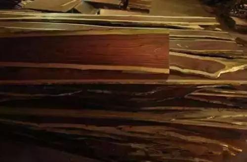 注意！非洲酸枝只是实木，不是国标红木！