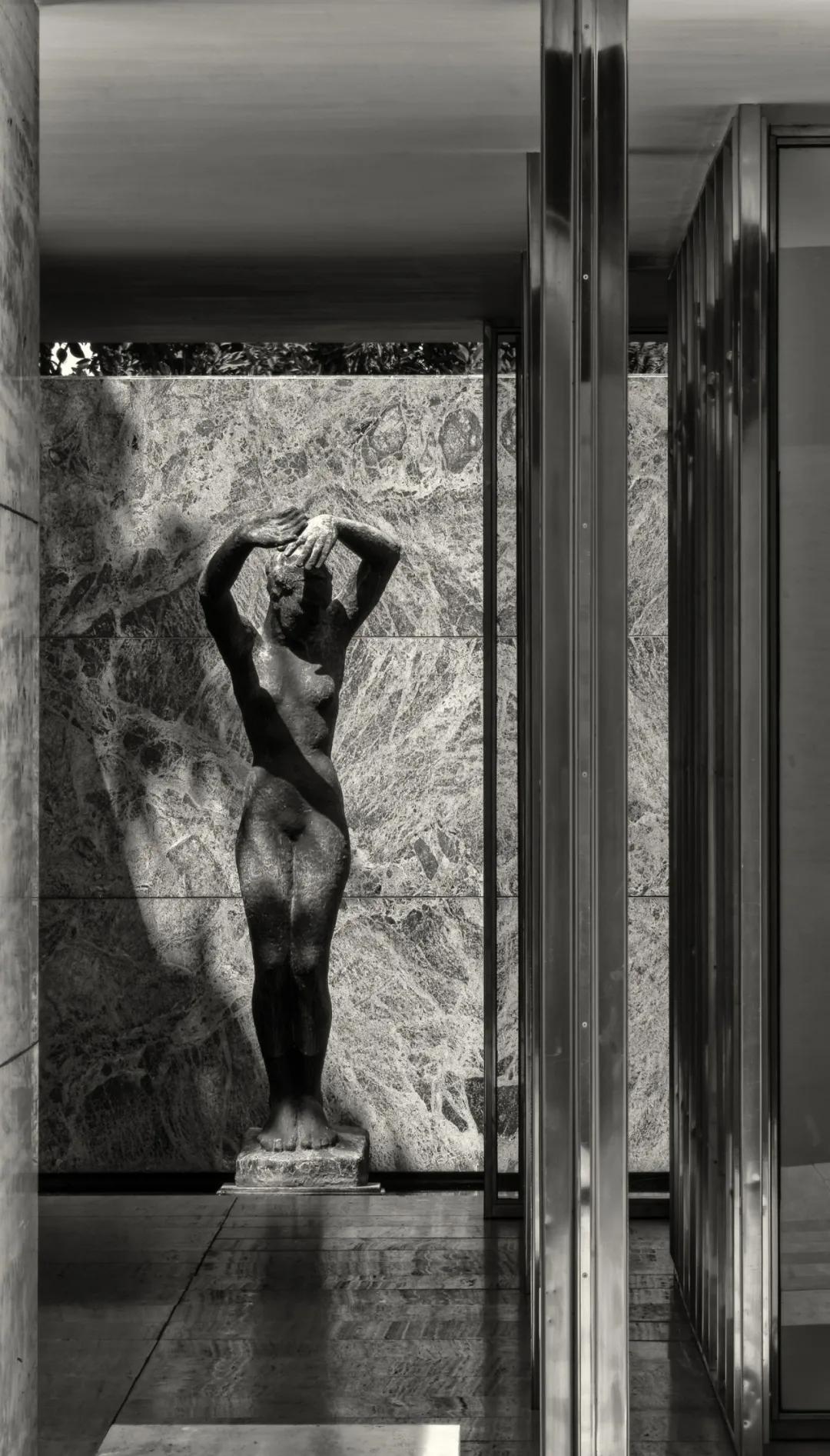 高于生活的封面财富，LightArt空间定义滨融美学