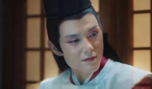 同一个角色不同人演差距太大,同一个人演两个角色