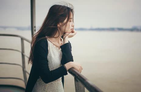 忘记前任最好的办法,最好的忘记就是开始下一段感情