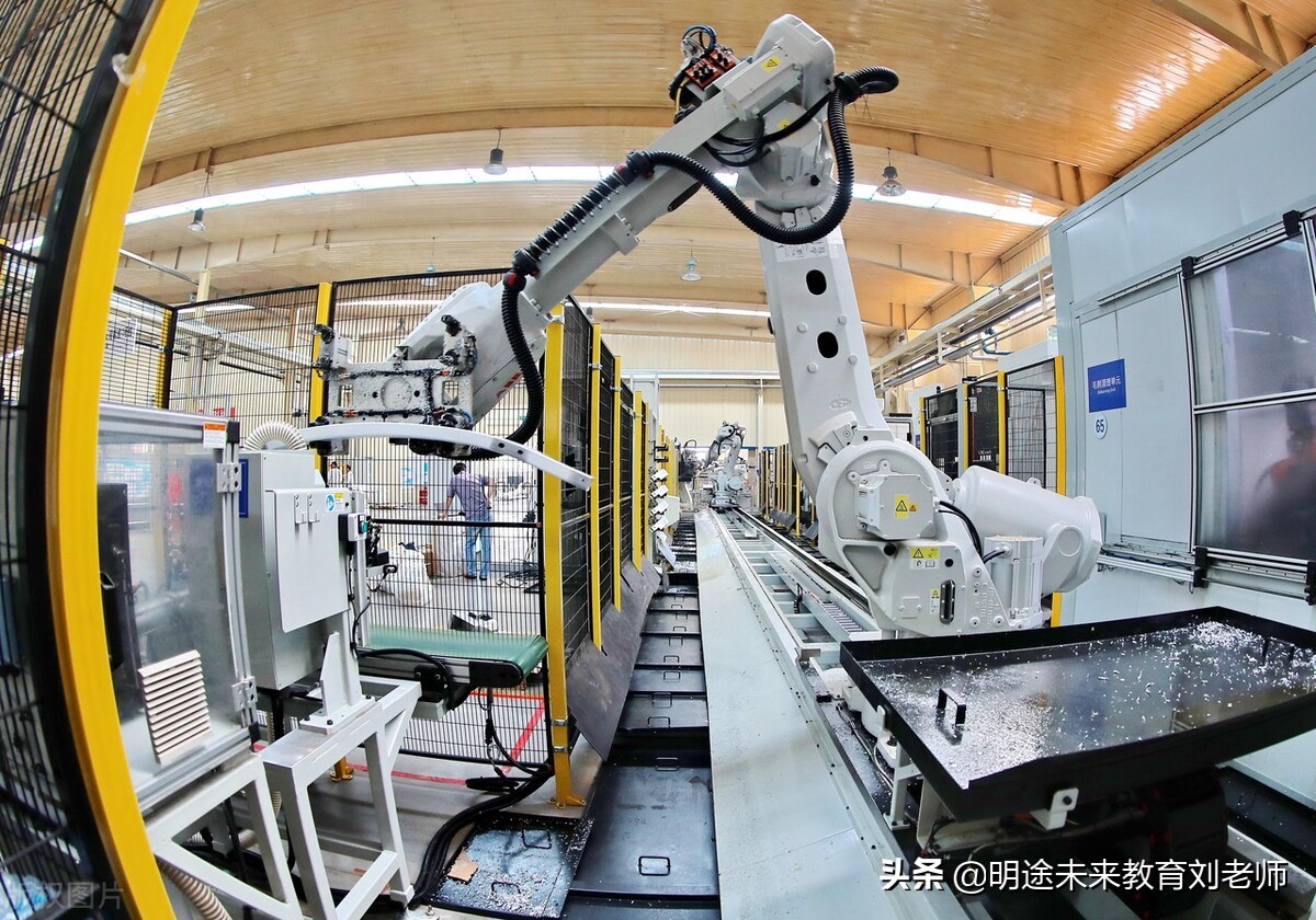 专科院校学什么专业就业前景好,专科智能制造装备技术专业