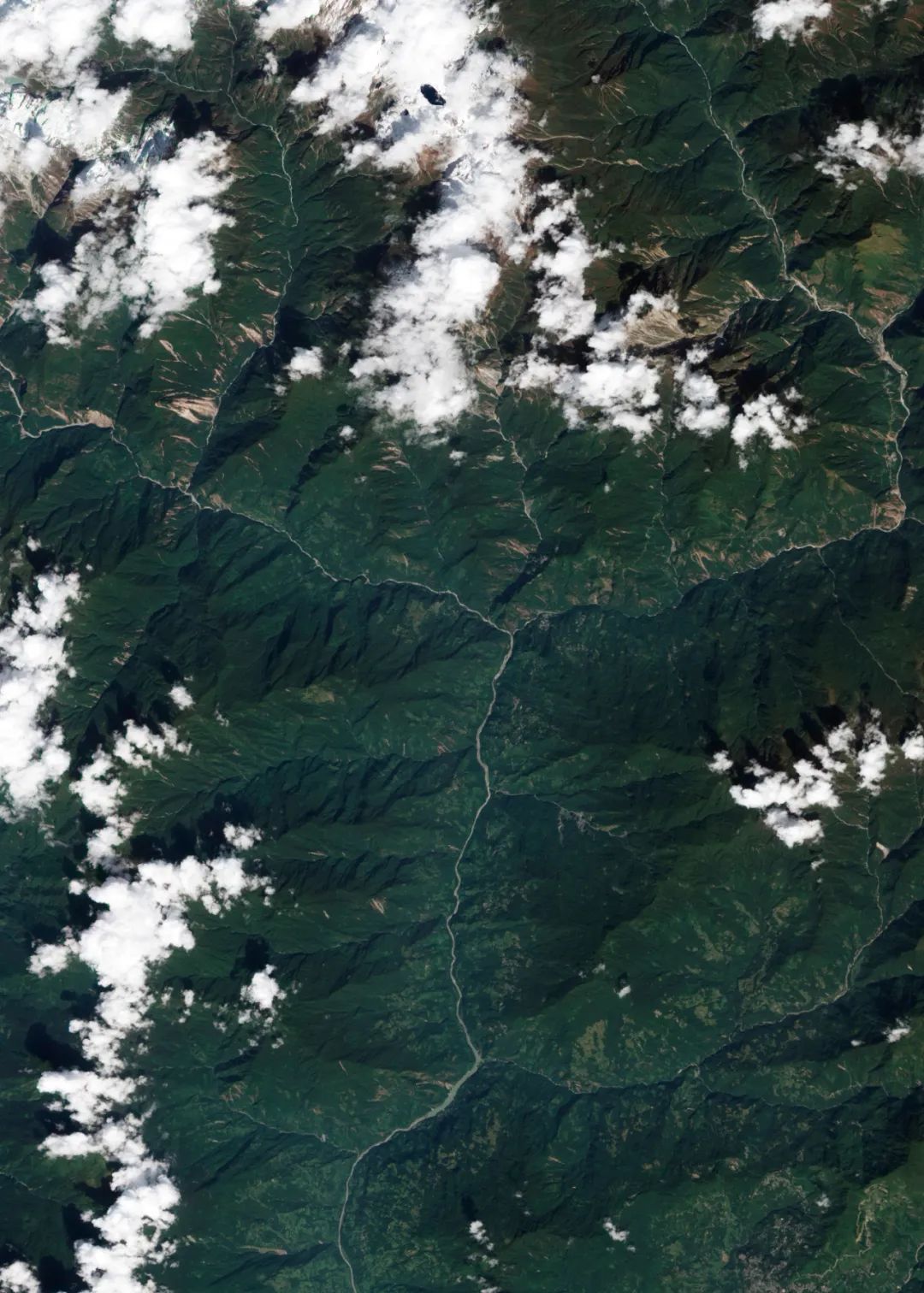 伟大的喜马拉雅山歌曲,喜马拉雅山脉全景图片及山名