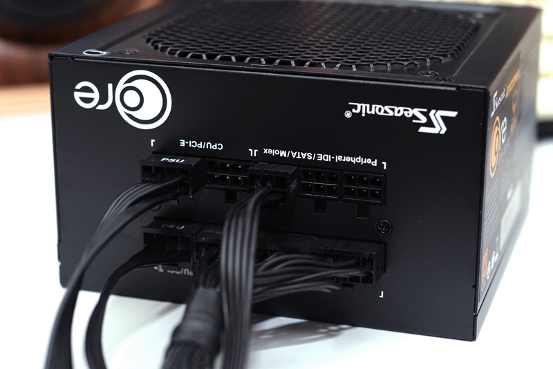 电脑的“心室”不能马虎，换了新电源，谈谈高塔机箱走线