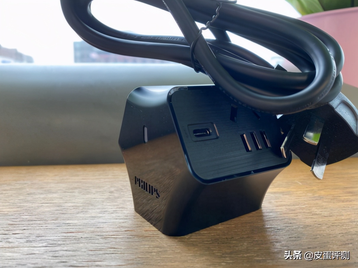 库克：正合我意，双A口+氮化镓，飞利浦摩天轮插座真“环保”