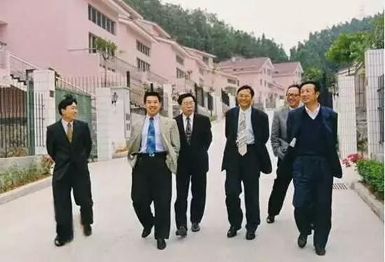 「慢点·观察」40年：你没有辜负深圳的好时光