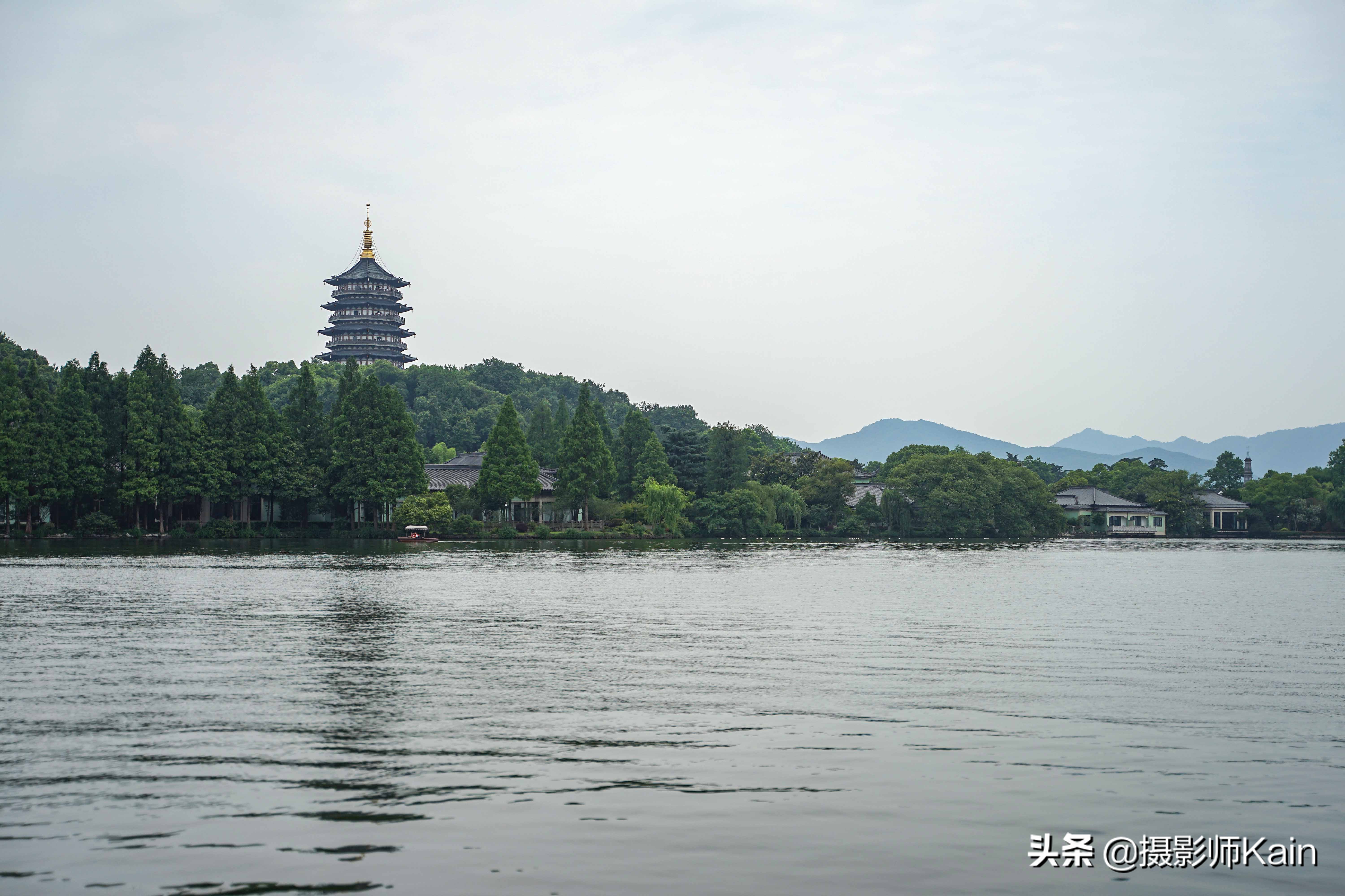 西湖雷峰塔旧貌,最新杭州西湖雷峰塔