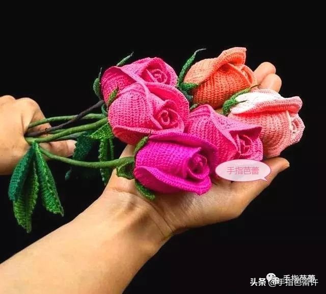 针织玫瑰花视频,缝玫瑰花针织教程