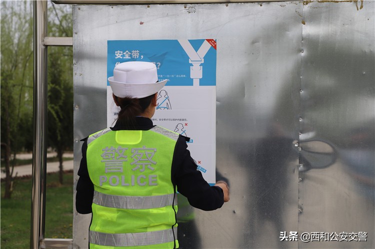 【集中宣传日】西和县公安局交警大队“多点开花”，稳步推进交通安全宣传工作
