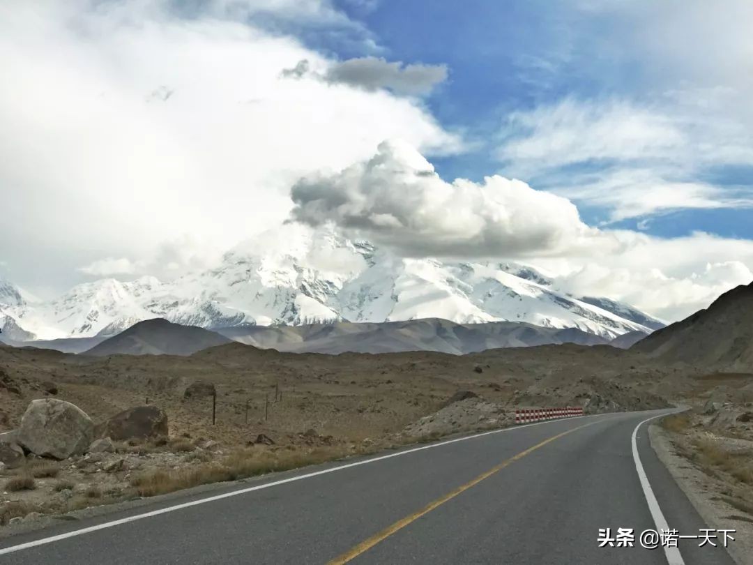 旅行新疆的美,旅行带你感受不一样的文化风情