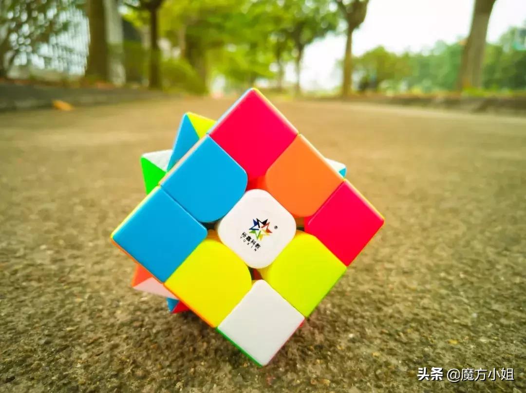 儿童速拧魔方,一年级儿童魔方速拧