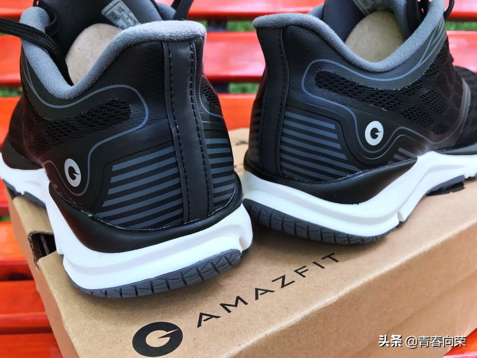 华米科技amazfitgtr3pro,华米科技Amazfit第2代