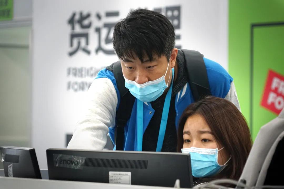 硬核力量！海大学子闪耀第一届全国技能大赛