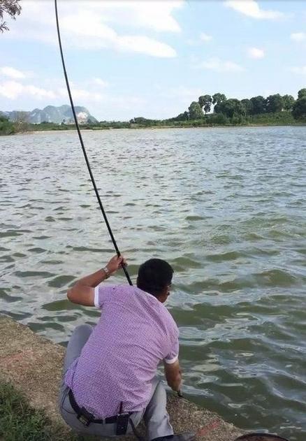 杆子断了就去配节啊