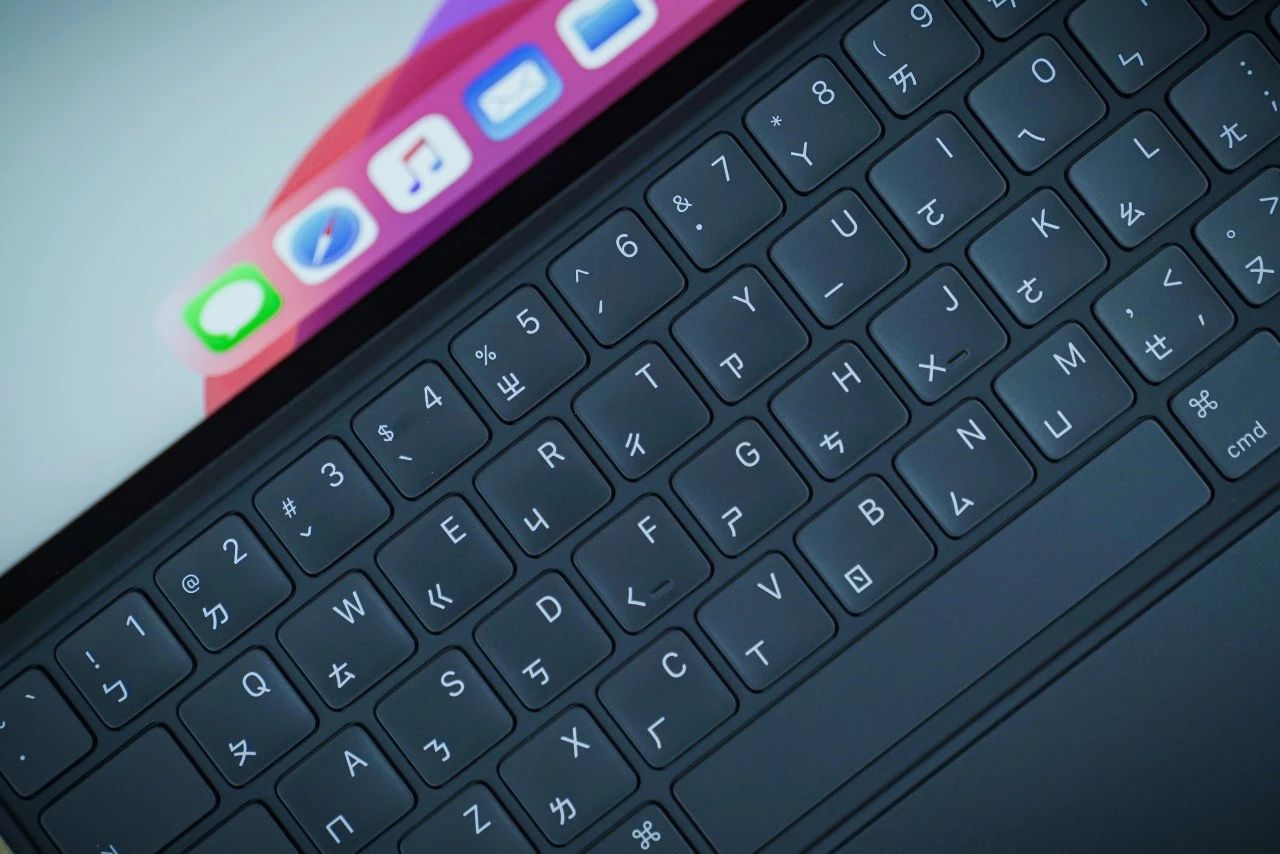 当iPad从重量和价格上追平了MBP，你需要这几个拒绝它的理由