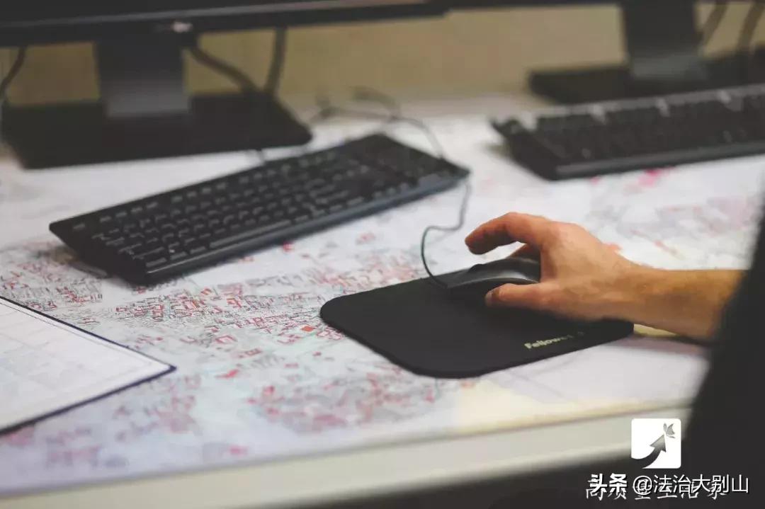 颈椎腰膝盖疼偏方,颈肩腰腿疼完整版