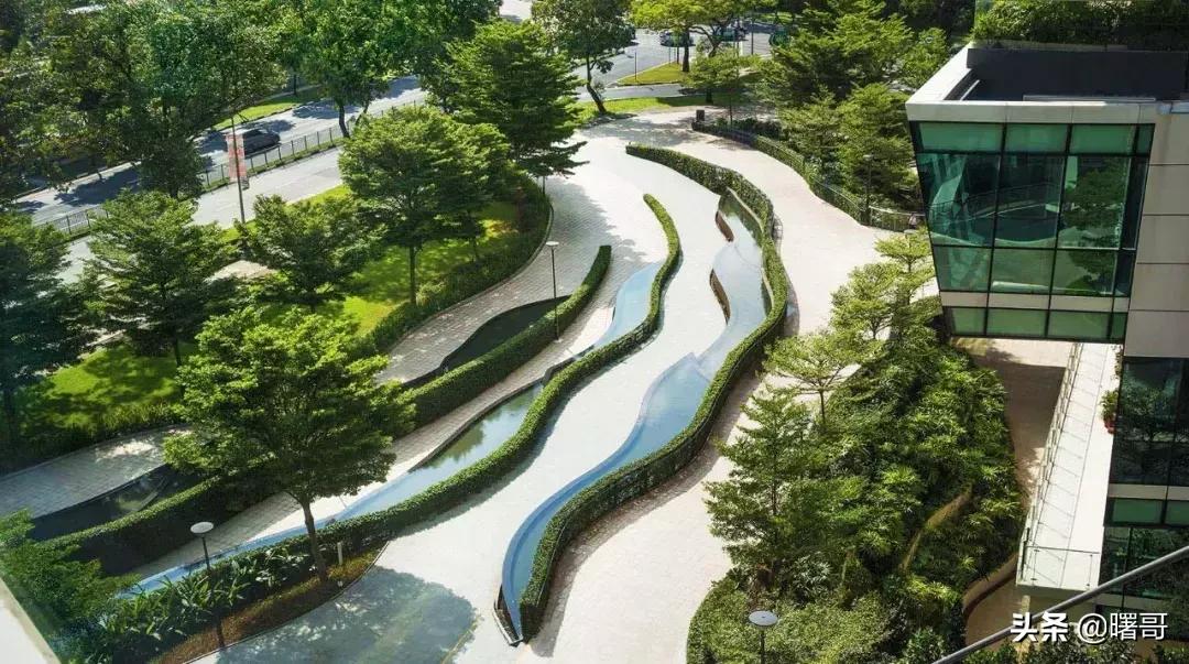 世界上的路本来很平凡，自从遇上设计师，此路非彼路