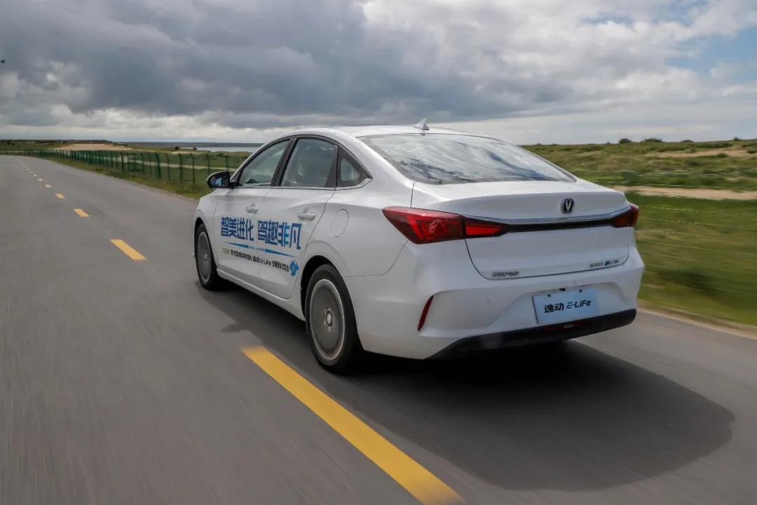 长安逸动ev试驾视频,长安逸动ev纯电动车质量怎么样