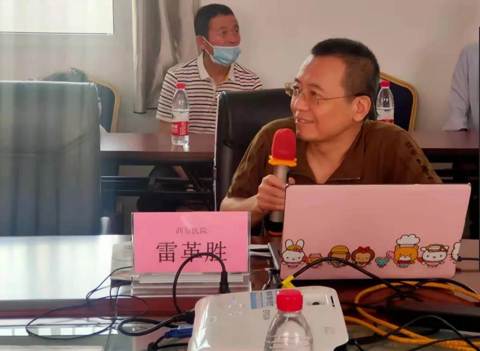 “6.28国际癫痫关爱日”省、市专家到安康安宁医院开展义诊活动